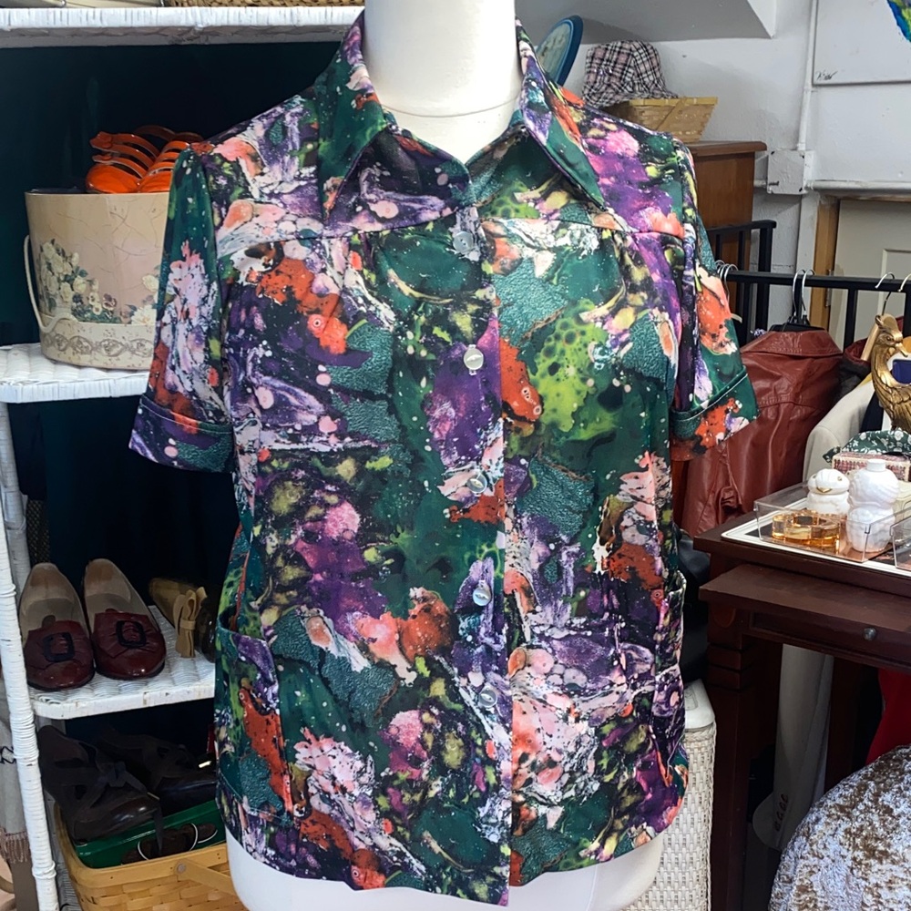 *Vintage 70’s- plus size/ Shirt Jac top by Tara One - NOS - abstract print